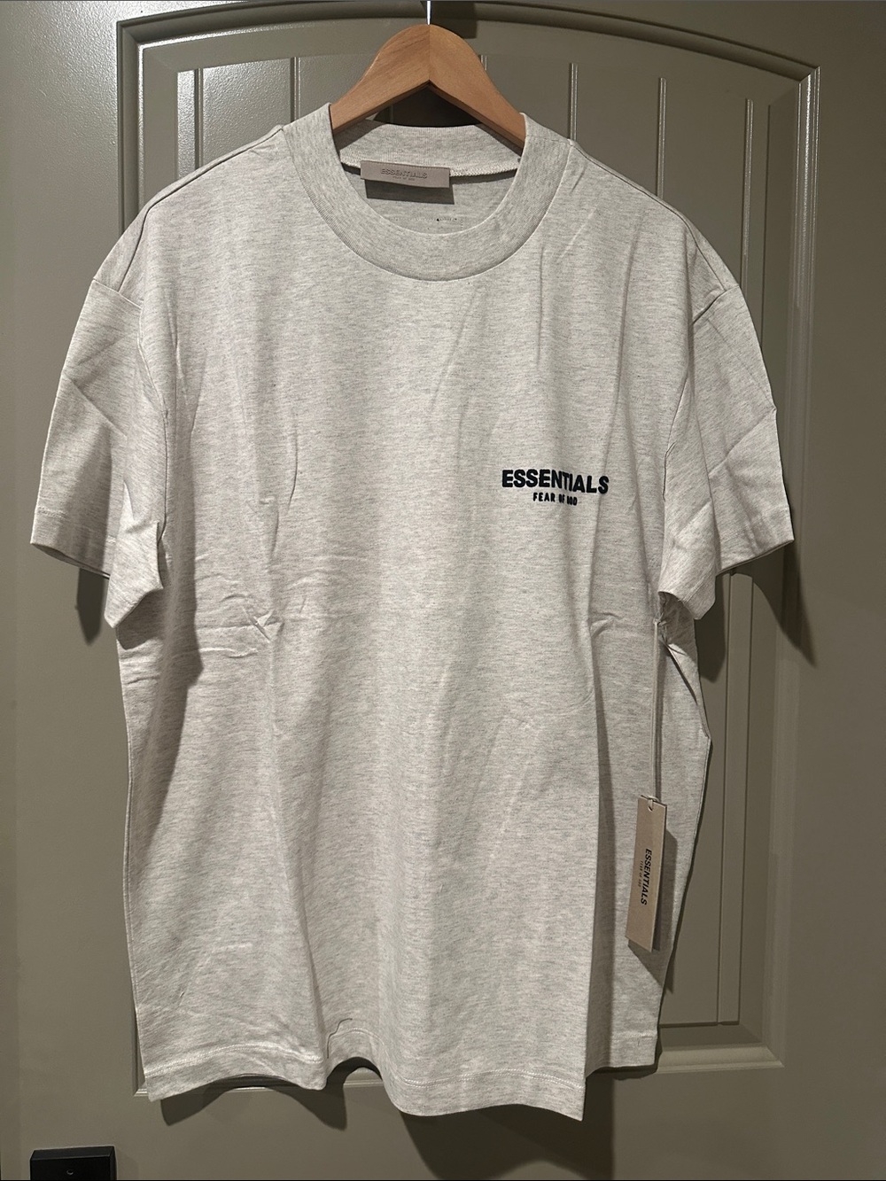 ESSENTIALS Fear of God Tshirt L
